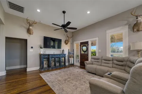 8323 E State Highway 29 Georgetown TX 78626