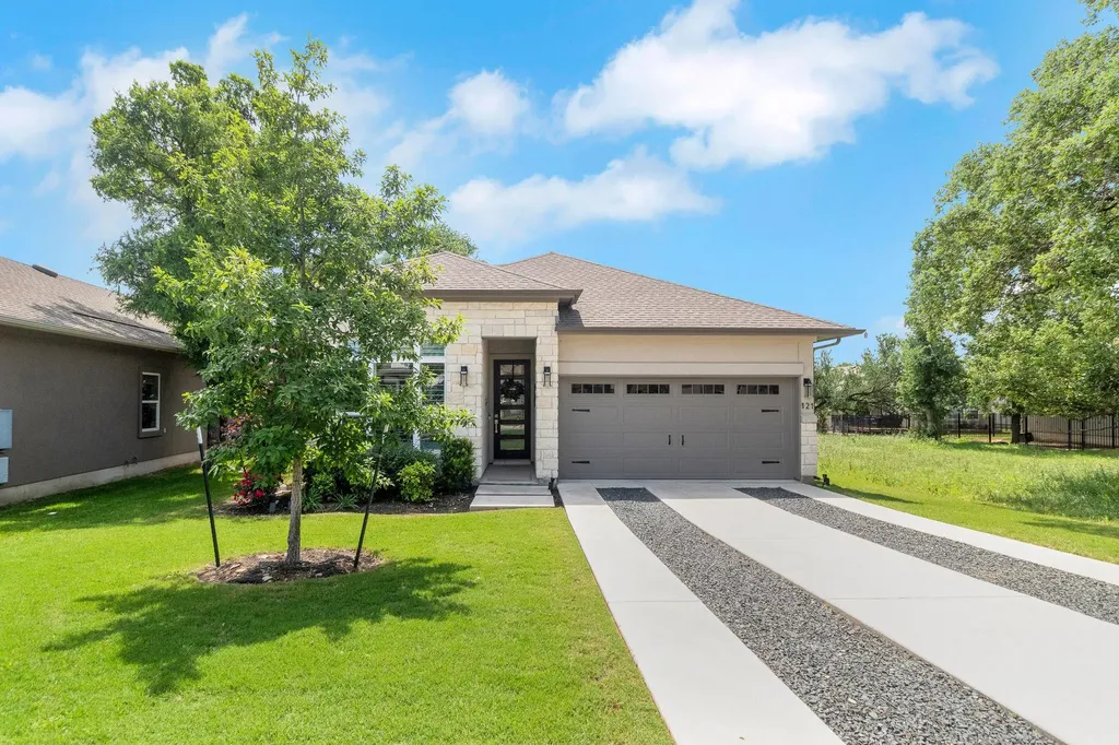 121 Monterey Oak Trail Georgetown TX 78628