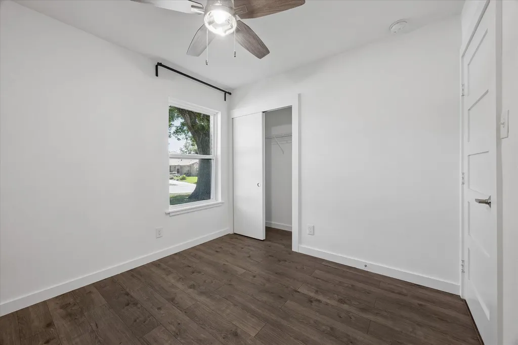 5304 Basswood Lane Austin TX 78723