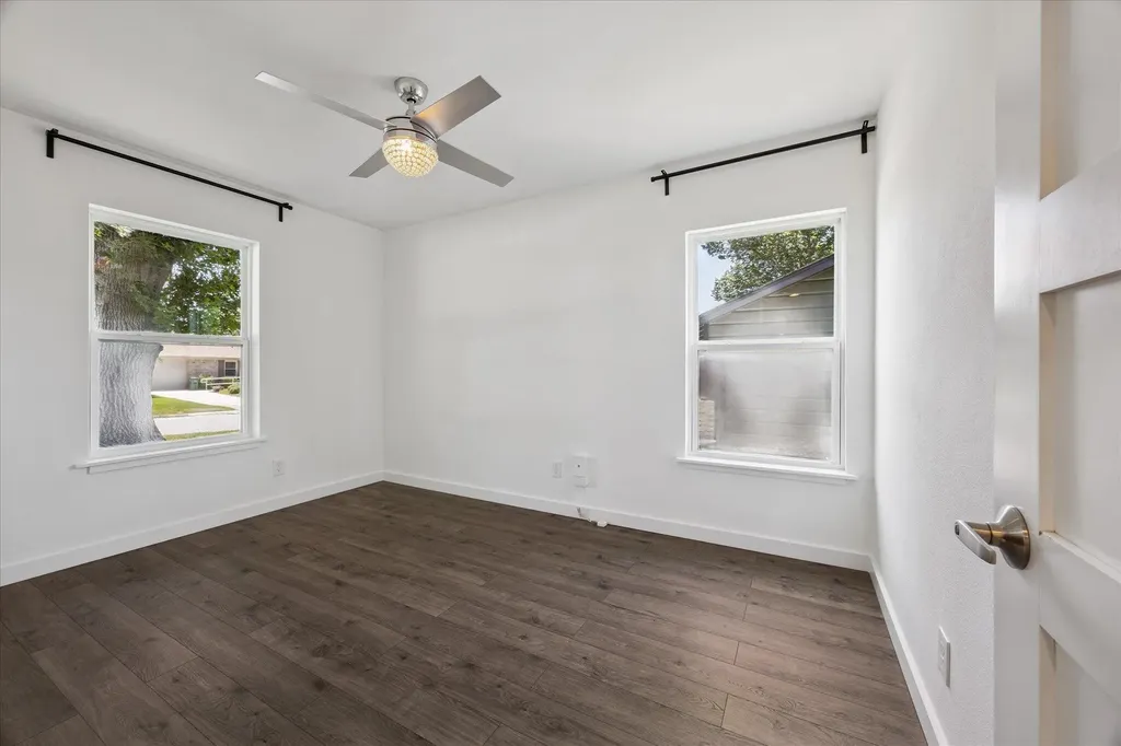 5304 Basswood Lane Austin TX 78723