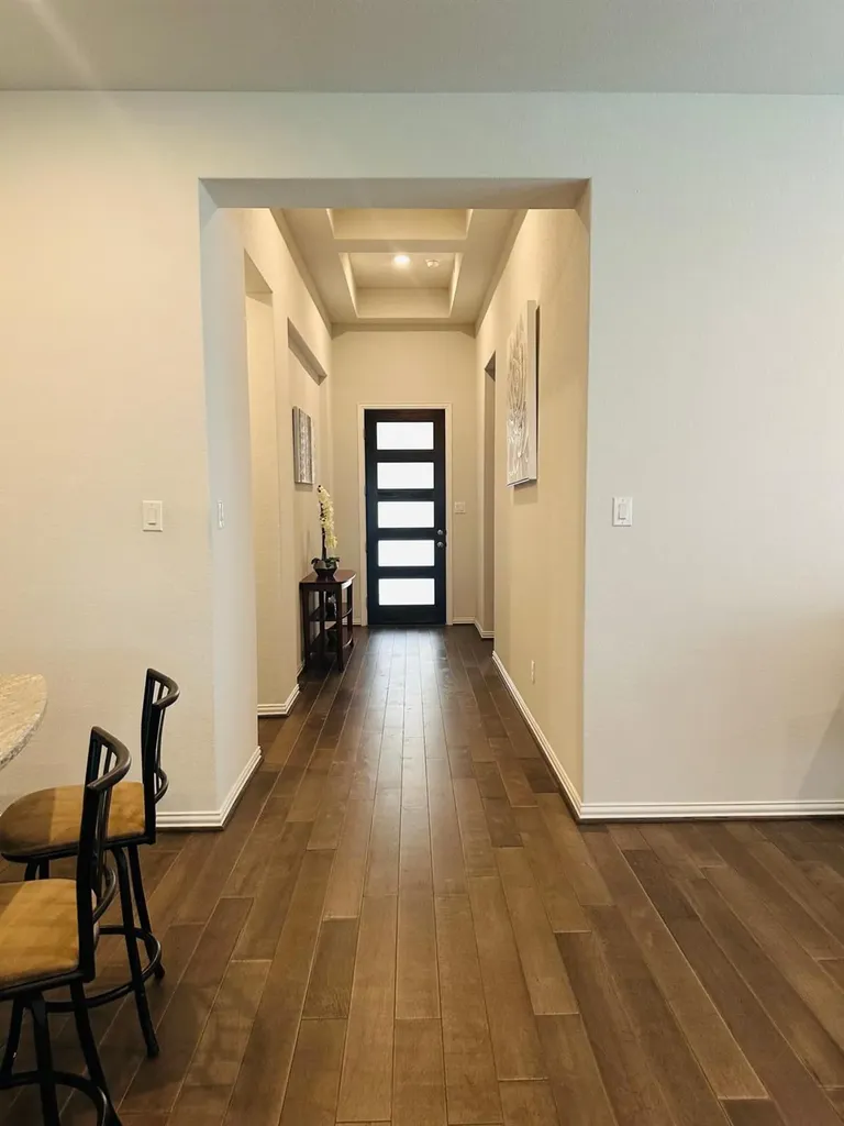 862 Leadtree Loop Buda TX 78610