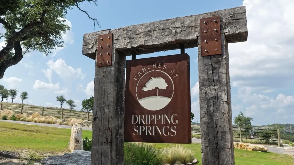 3300 Rm -165 - Lot 23 Dripping Springs TX 78606