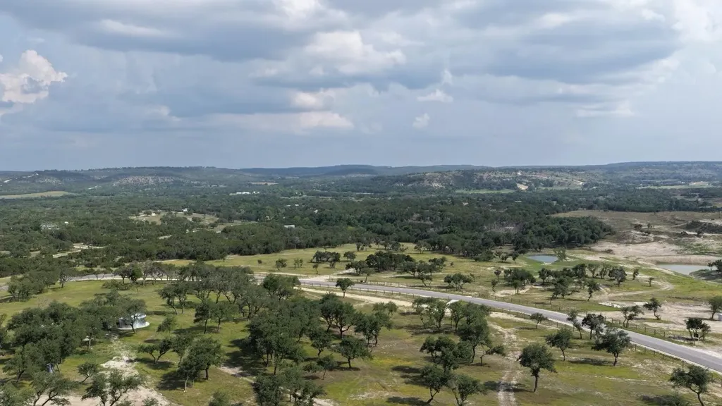 3300 Rm -165 - Lot 23 Dripping Springs TX 78606