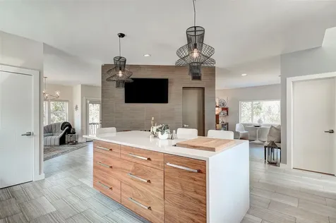 6 Sugar Creek Drive West Lake Hills TX 78746