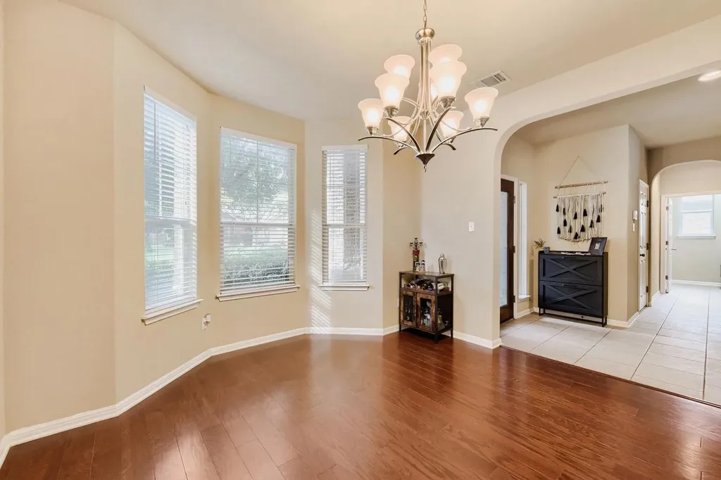 581 Middle Creek Buda TX 78610