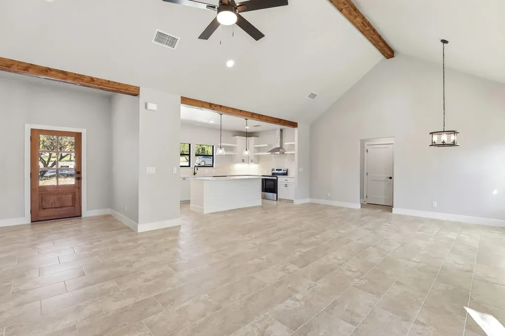 1615 Rocky Ridge Loop Canyon Lake TX 78133