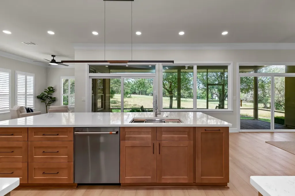 111 Golf View Drive Georgetown TX 78633