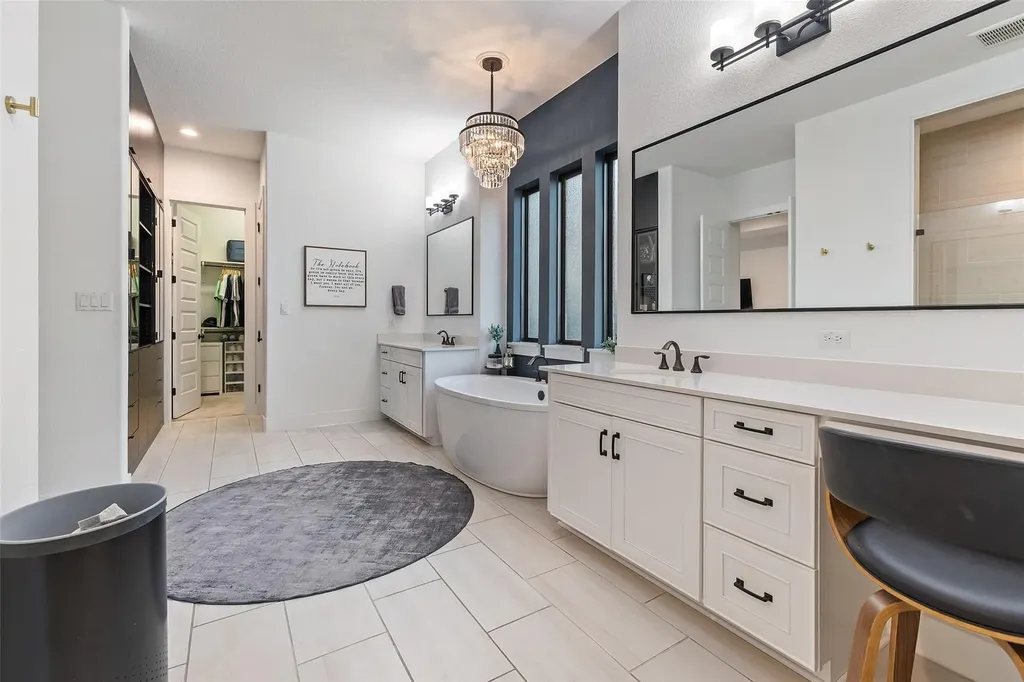 302 Lodestone Lane Austin TX 78738