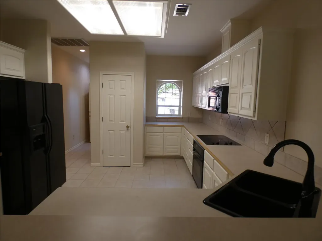226 Muirfield Street Marble Falls TX 78654