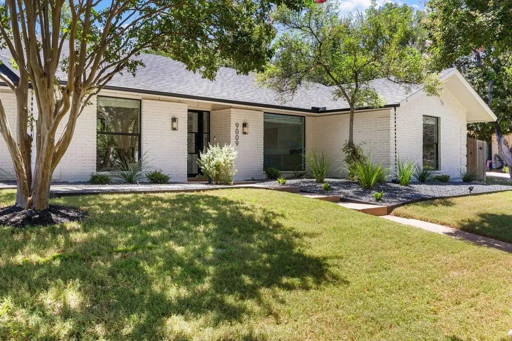 9009 Rockcrest Drive Austin TX 78759