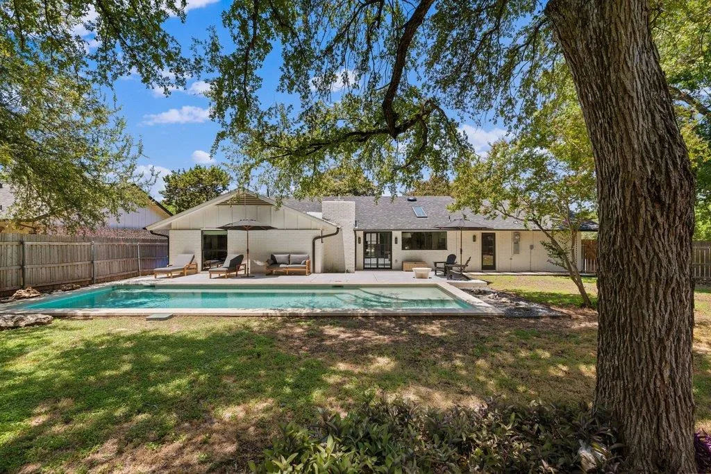 9009 Rockcrest Drive Austin TX 78759
