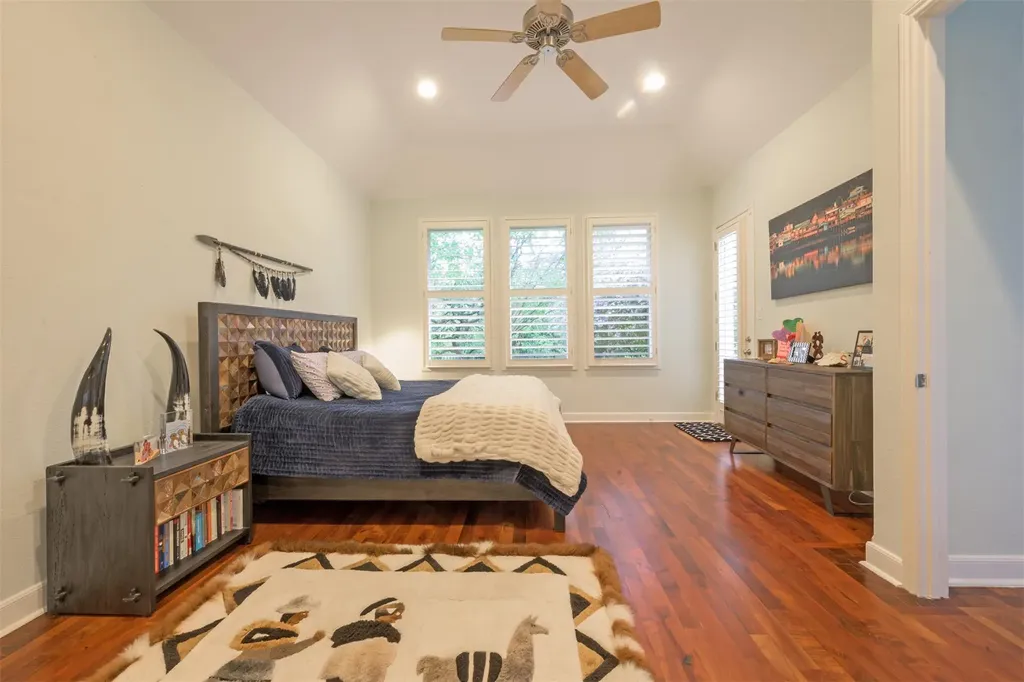 2013 Rue De St Tropez Austin TX 78746