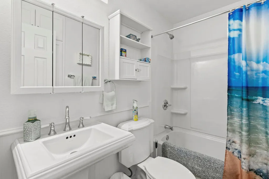 407 E 45th Street Austin TX 78751