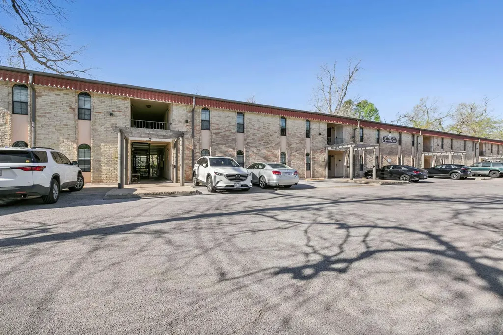 407 E 45th Street Austin TX 78751