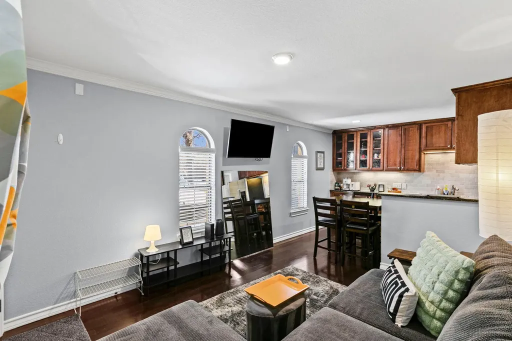 407 E 45th Street Austin TX 78751