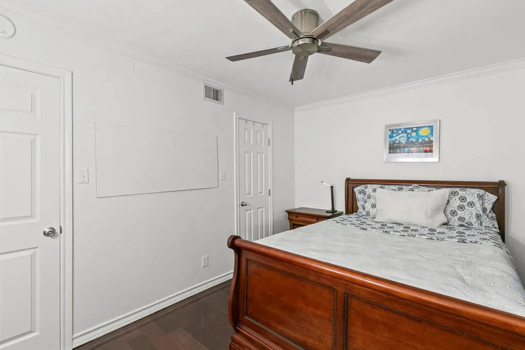 407 E 45th Street Austin TX 78751