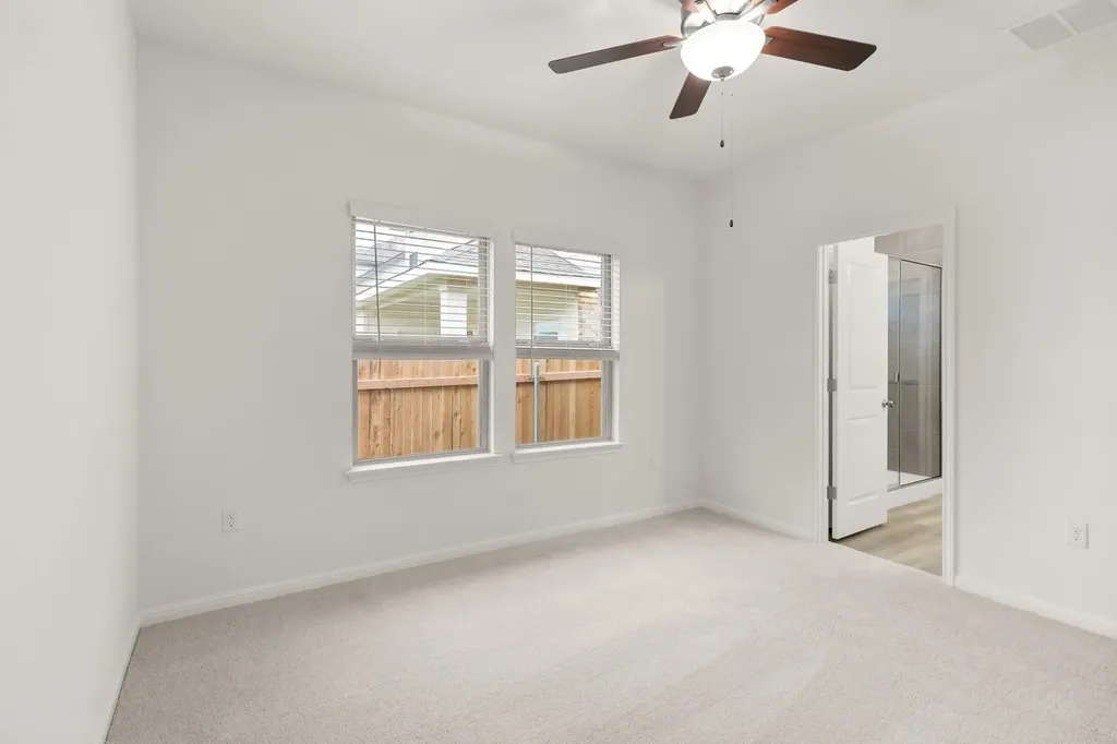 18605 Emu Lane Manor TX 78653