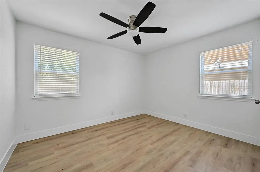 2617 Ektom Drive Austin TX 78745