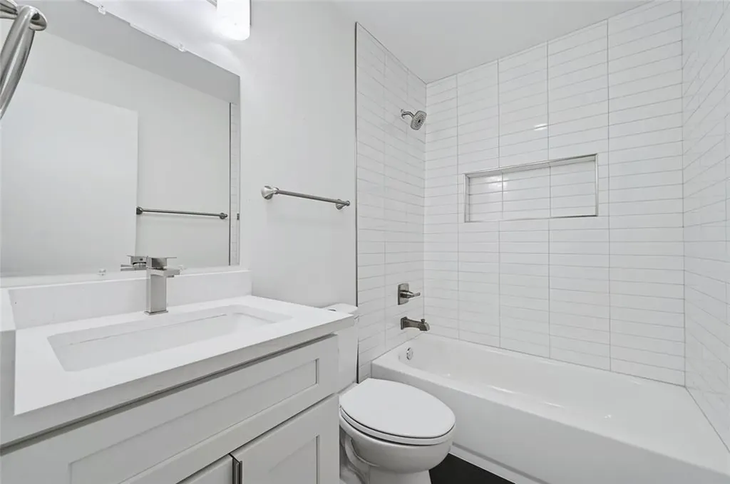 2617 Ektom Drive Austin TX 78745