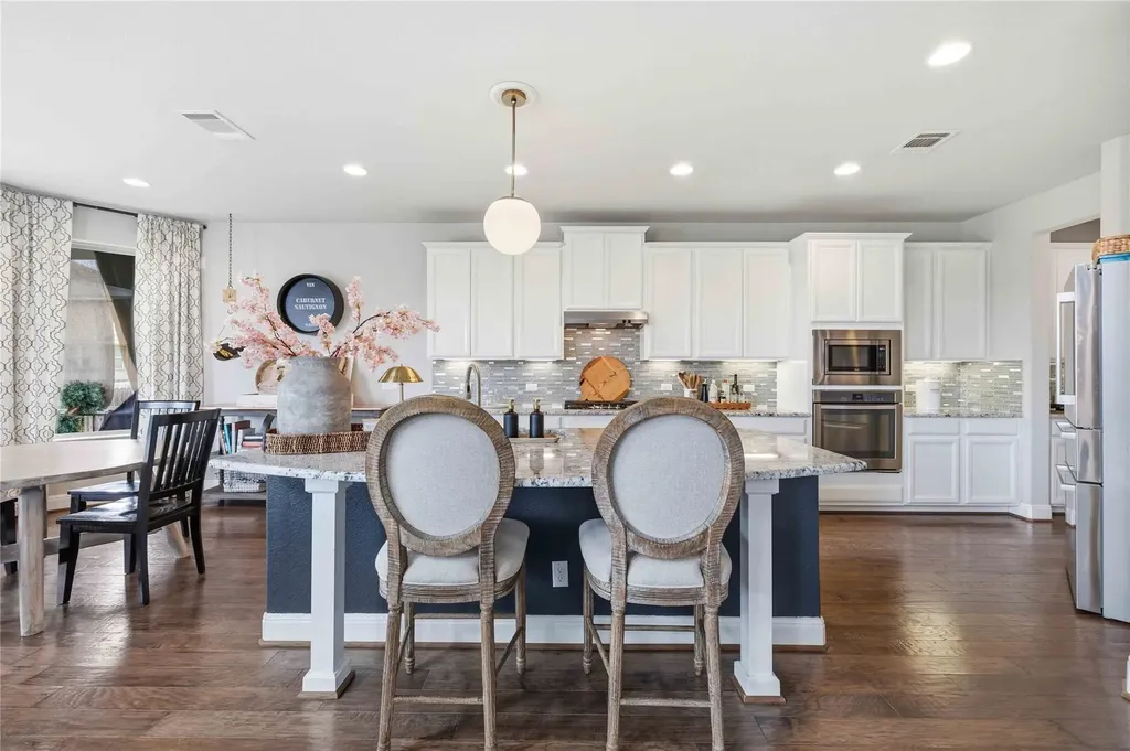 15612 Cabrillo Way Austin TX 78738