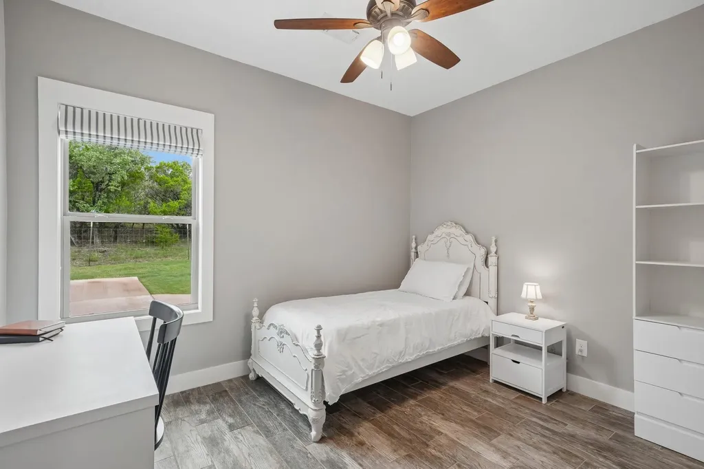 190 Magnolia Meadow Canyon Lake TX 78133