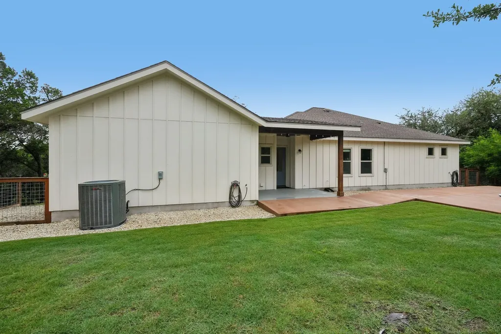 190 Magnolia Meadow Canyon Lake TX 78133
