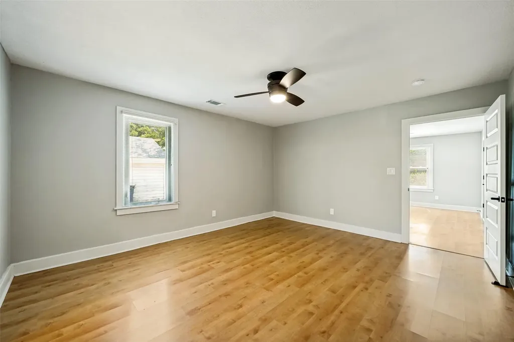 2804 Breeze Terrace Austin TX 78722