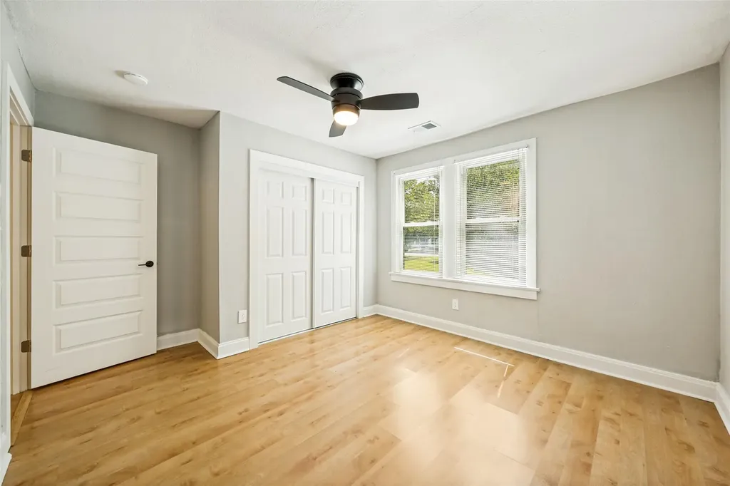 2804 Breeze Terrace Austin TX 78722