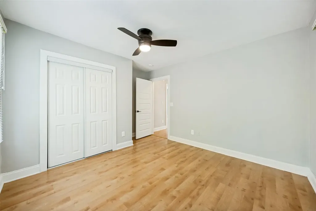 2804 Breeze Terrace Austin TX 78722