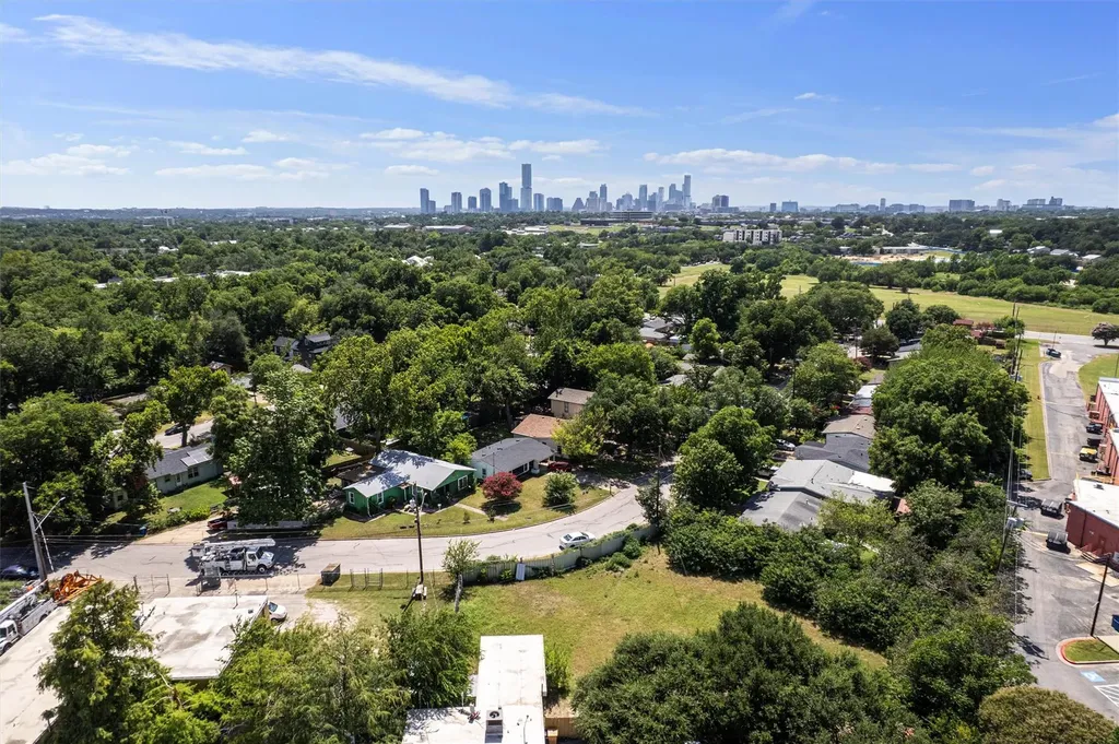 3311 Bengston Street Austin TX 78702