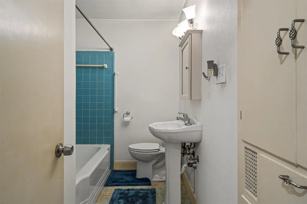 3311 Bengston Street Austin TX 78702