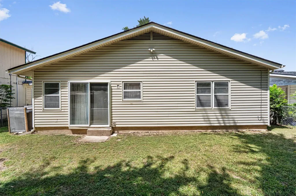 3311 Bengston Street Austin TX 78702