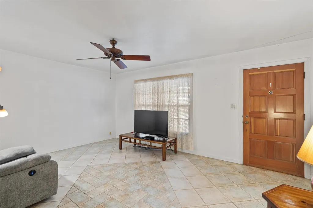 3311 Bengston Street Austin TX 78702