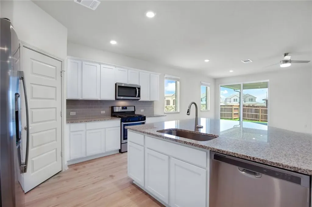 18021 Civorno Drive Pflugerville TX 78660
