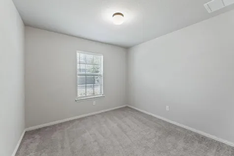 143 Alexander Kyle TX 78640