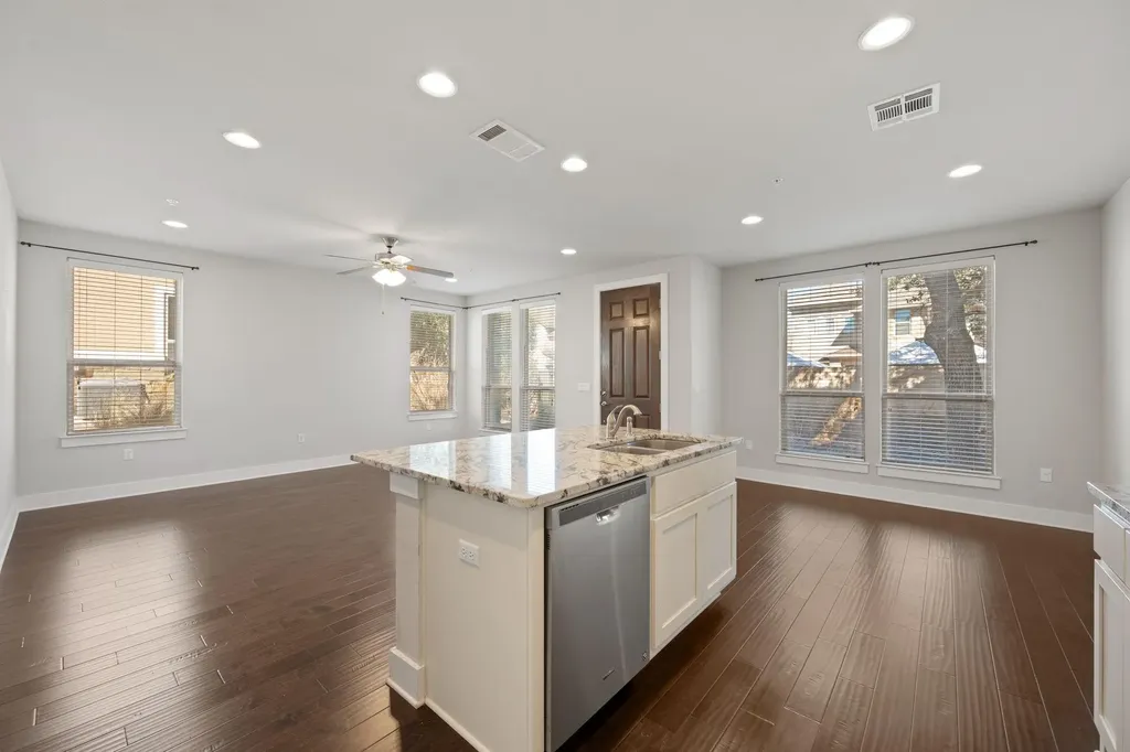 13800 Lyndhurst Street Austin TX 78717