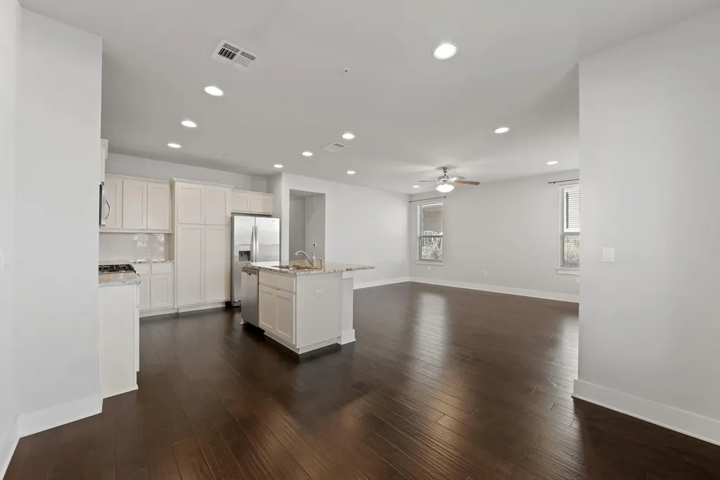 13800 Lyndhurst Street Austin TX 78717