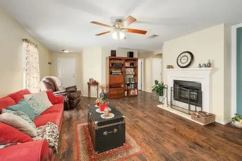 3708 Julianas Way Round Rock TX 78665