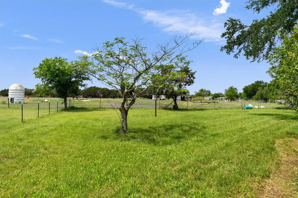 300 Corral Lane Liberty Hill TX 78642