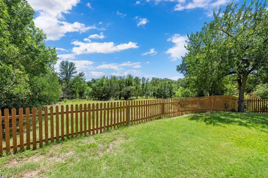 4011 Honey Bear Loop Round Rock TX 78681