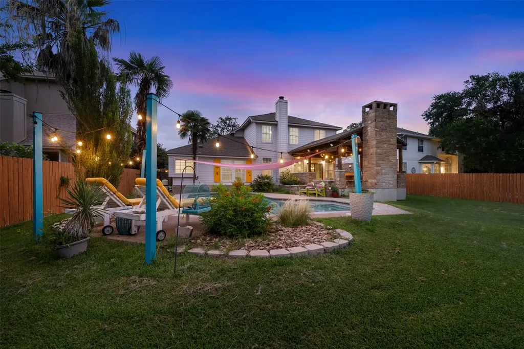 4011 Honey Bear Loop Round Rock TX 78681