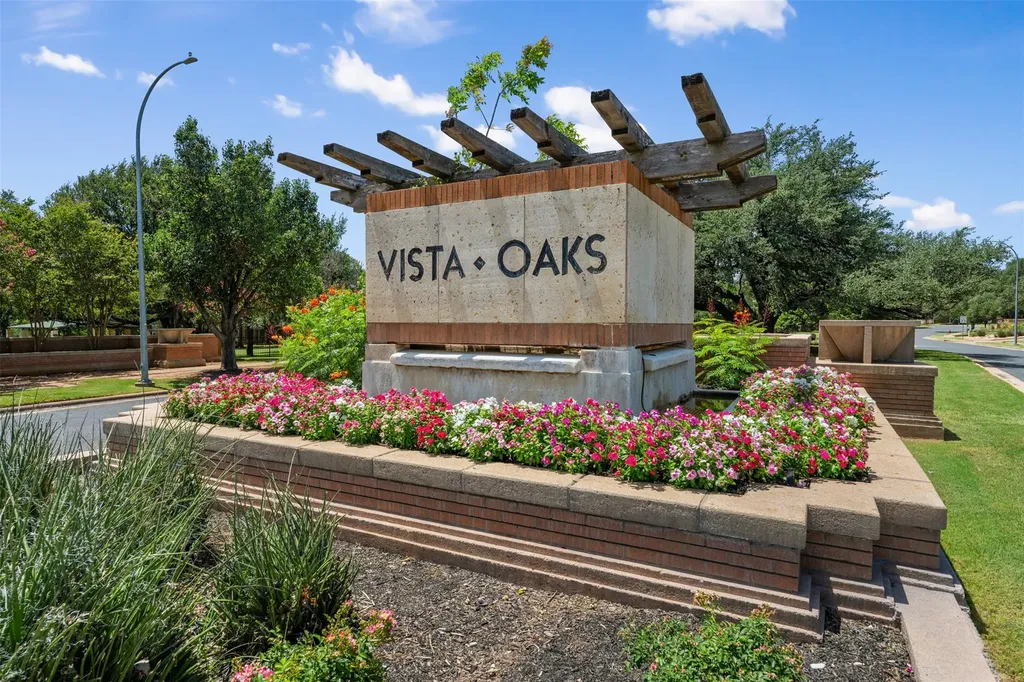 4011 Honey Bear Loop Round Rock TX 78681