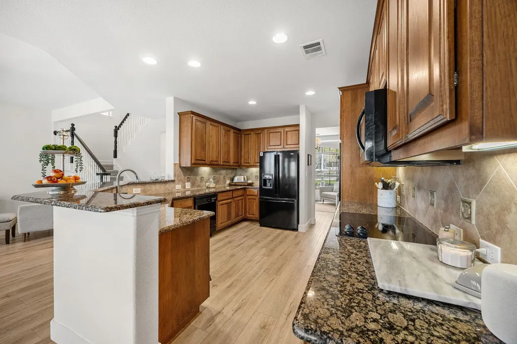 128 Las Colinas Drive Georgetown TX 78628