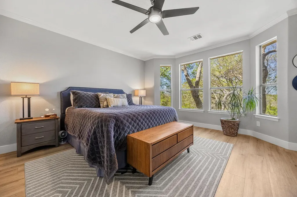 128 Las Colinas Drive Georgetown TX 78628
