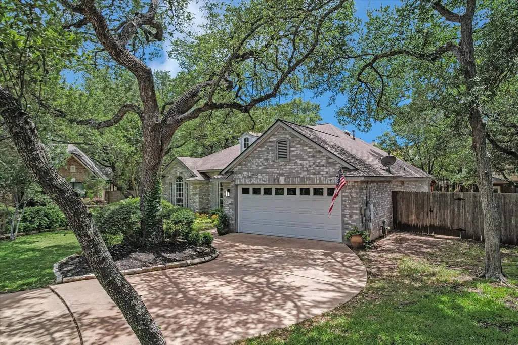 11141 Calavar Drive Austin TX 78726