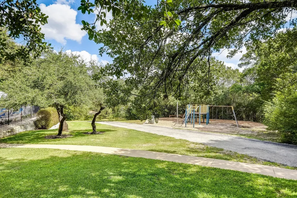 11141 Calavar Drive Austin TX 78726