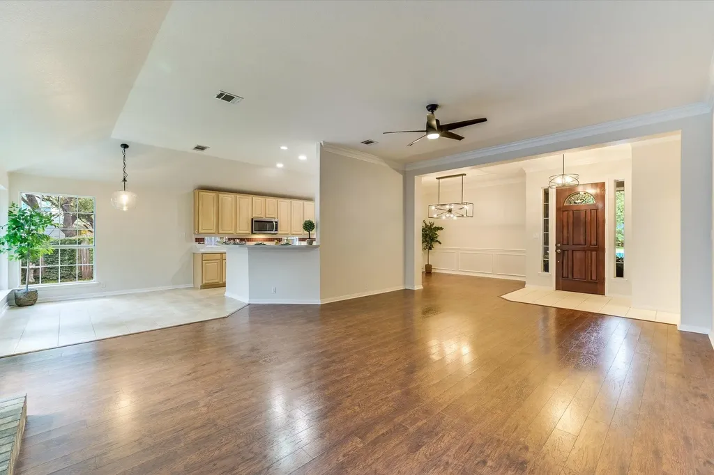 11141 Calavar Drive Austin TX 78726