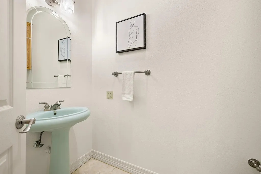 100 Palomino Cove Jarrell TX 76537