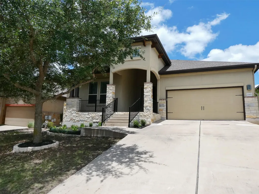 21905 Rock Wren Road Spicewood TX 78669