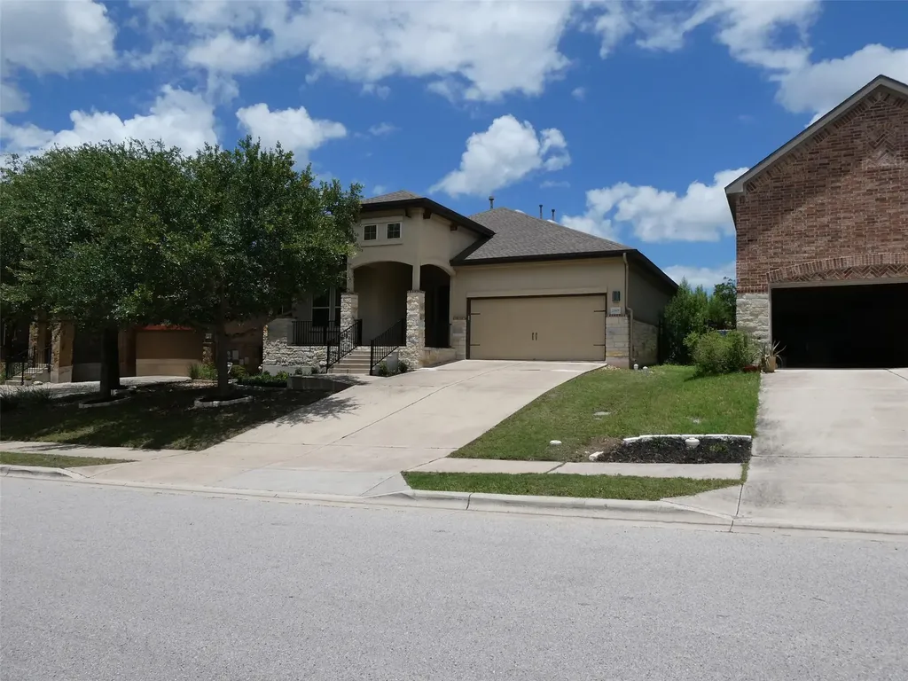 21905 Rock Wren Road Spicewood TX 78669